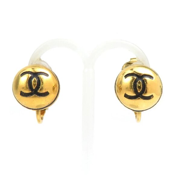 CHANEL CC Logo Clip on Earrings Gold/Black Metal - Picture 1 of 10